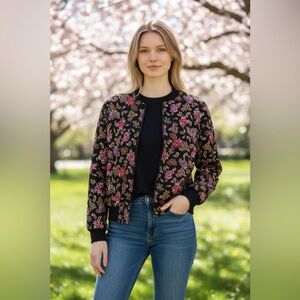 Quilted Floral and Paisley Design Jacket Coat